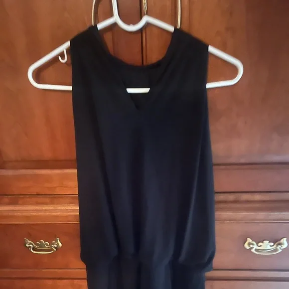 Jessica Simpson Classic Black Midi Dress - Picture 1 of 4